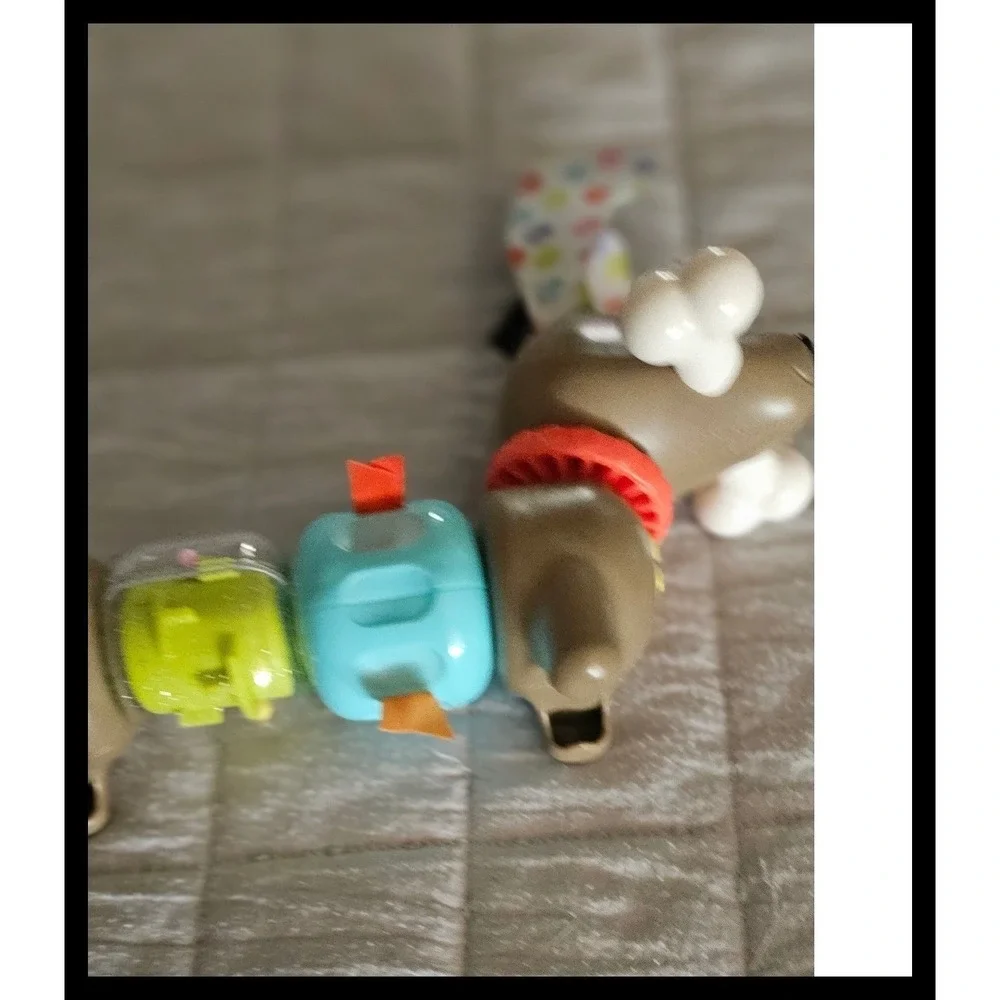 Fisher-Price Clicker‎ Dachshund Baby Sensory Toy Brown Blue Green Puppy Dog